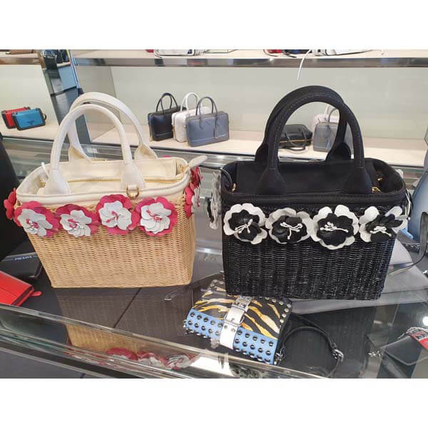 プラダお花付き枝編み×カナパカゴトートバッグ偽物S2way